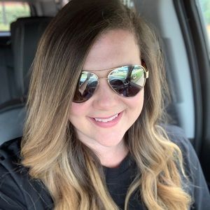 Meet your Posher, Ellen